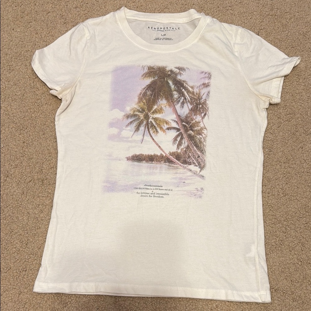 Aeropostale Graphic Tee